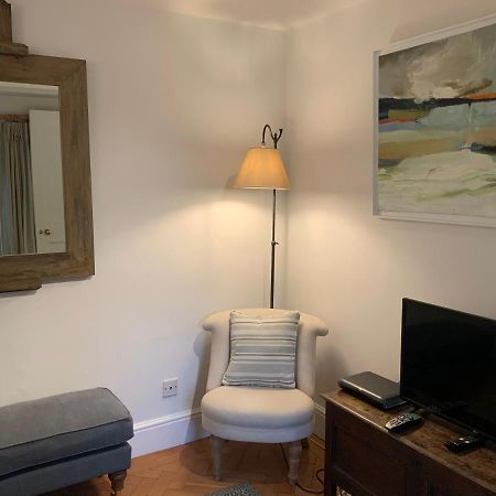 Masons Cottage, An Idyllic Retreat In An Area Of Outstanding Beauty, Close To Blenheim Palace, Oxford & The Cotswolds Stonesfield ภายนอก รูปภาพ