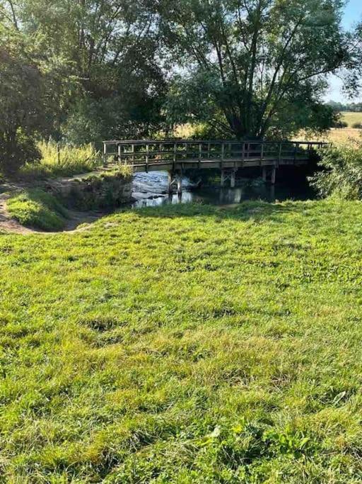 Masons Cottage, An Idyllic Retreat In An Area Of Outstanding Beauty, Close To Blenheim Palace, Oxford & The Cotswolds Stonesfield ภายนอก รูปภาพ
