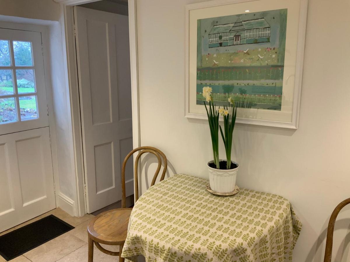 Masons Cottage, An Idyllic Retreat In An Area Of Outstanding Beauty, Close To Blenheim Palace, Oxford & The Cotswolds Stonesfield ภายนอก รูปภาพ