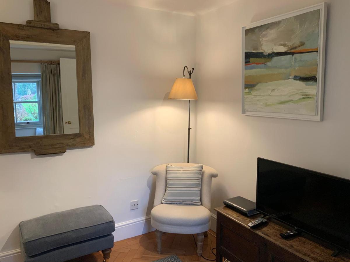 Masons Cottage, An Idyllic Retreat In An Area Of Outstanding Beauty, Close To Blenheim Palace, Oxford & The Cotswolds Stonesfield ภายนอก รูปภาพ